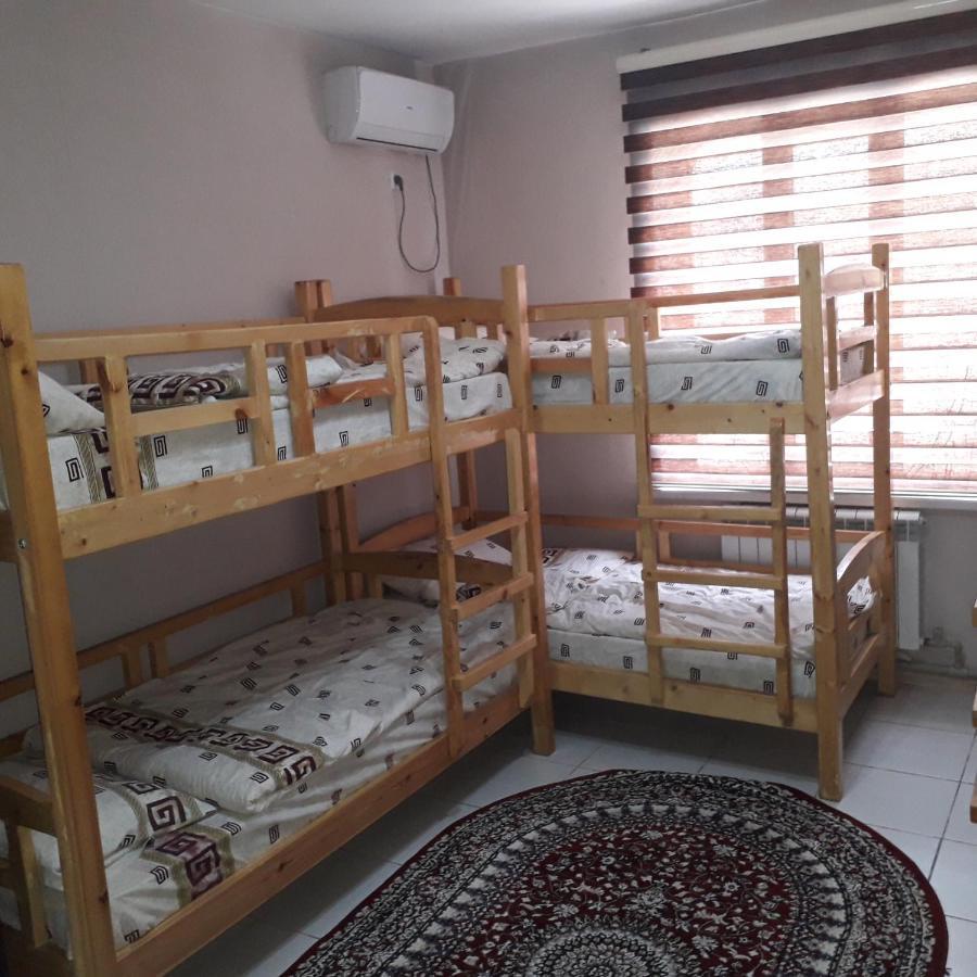Sakho Hotel-Hostel ドゥシャンベ エクステリア 写真
